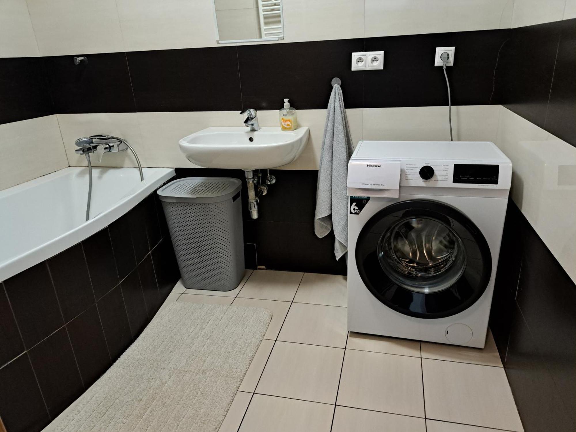 Apartman Zuzu Trencin Bagian luar foto
